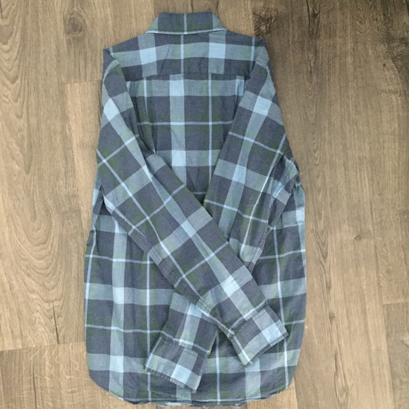 J. CREW - long sleeve button-down shirt - Sz XS - Picture 4 of 7